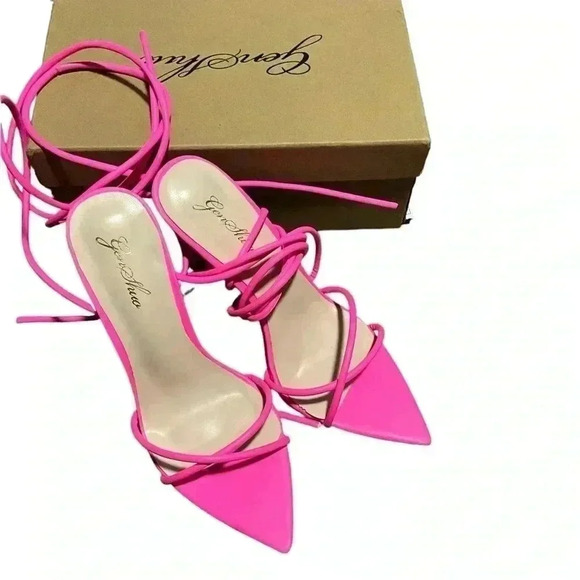 Hot Pink Long Ankle Strap HighHeel, Great Condition Size 7, 4 inch heel - Picture 6 of 6